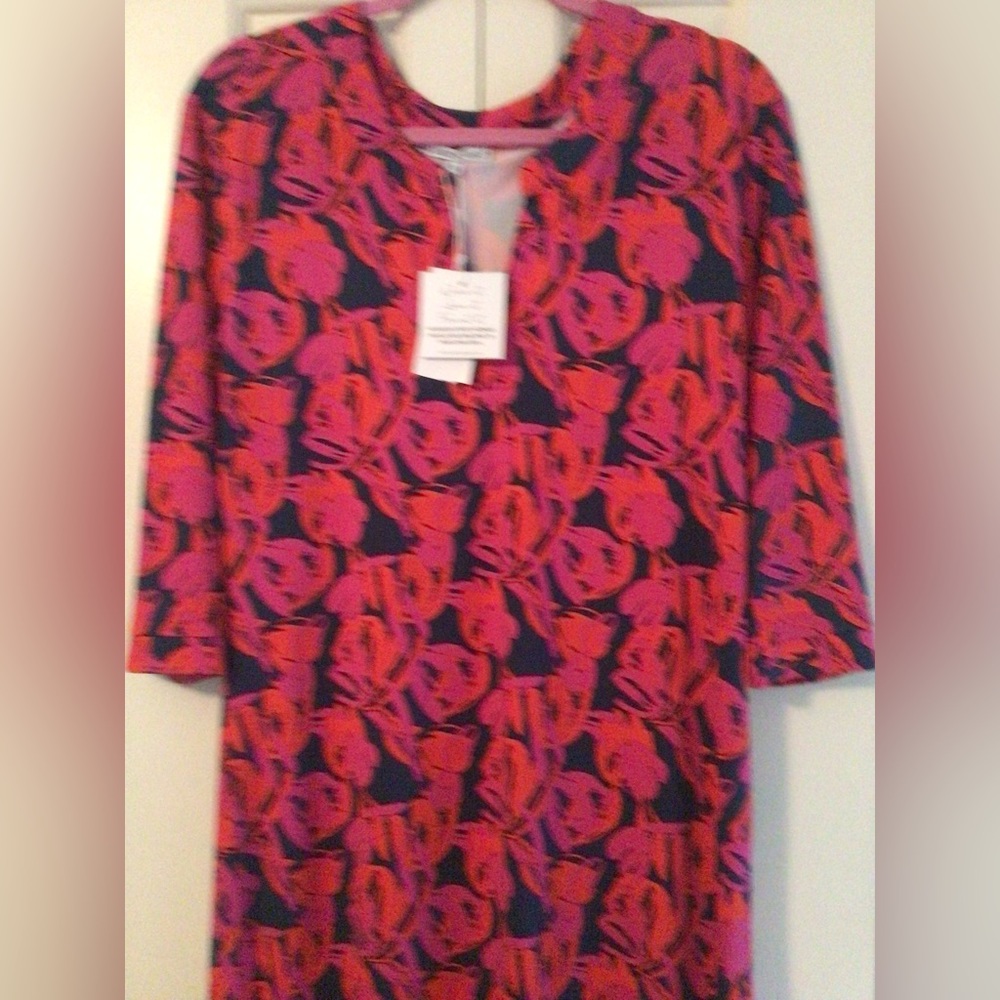 Mary Square NWT Navy/Red Floral Pullover Dress Size M